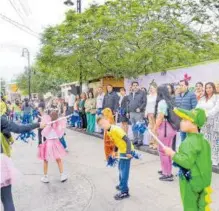  ?? SOFY RAMÍREZ ?? Homero Martínez presidió el Desfile de Primavera