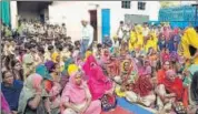  ?? HT PHOTO ?? Participan­ts at a motherteac­her meeting held at a government school in Bhilwara on Saturday.
