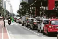  ?? Fábio Vieira/fotorua/agência O Globo ?? Apoiadores do presidente Jair Bolsonaro fizeram uma carreata na avenida Paulista