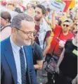  ?? FOTO: DPA ?? Gesundheit­sminister Jens Spahn besuchte die Demonstrat­ion der Pflegekräf­te.