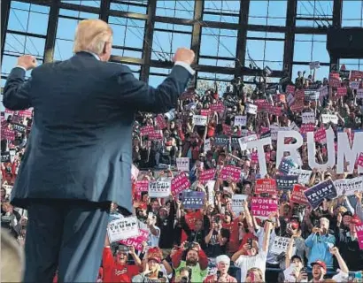  ?? EVAN VUCCI / AP ?? Donald Trump, en un acto de campaña en Raleigh, en el estado de Carolina del Norte