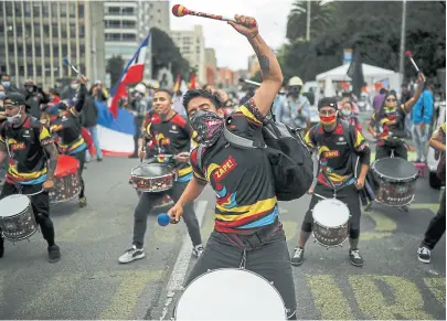  ?? Ap ?? La protesta volvió ayer a las calles de Colombia durante el Día de la Independen­cia