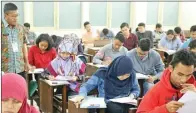  ?? DITE SURENDRA/JAWA POS ?? BERSAING: Calon mahasiswa menjalani tes penerimaan mahasiswa tahun lalu. Kualitas mahasiswa melalui jalur SNM PTN diharapkan terus membaik.