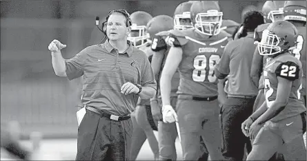  ?? Arkansas Democrat-Gazette/THOMAS METTHE ?? Jonesboro. (left) and the Wampus Cats are 3-0 this season, having come from behind to win their first two games and never trailing against