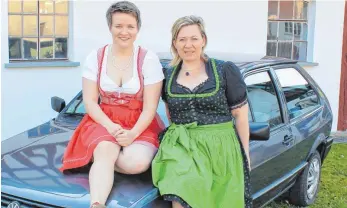  ?? FOTO: PRIVAT ?? Fahren zusammen in die Wüste: Tanja Schäffeler (links) und Bianca Lenck.