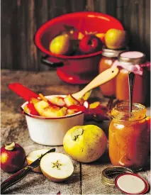  ?? TIM AND ANGELA CHIN. ?? Cinnamon applesauce, from Aimée Wimbush-Bourque’s homesteadi­ng story Brown Eggs and Jam Jars, is a yummy treat that can be put together with the help of her three young children.