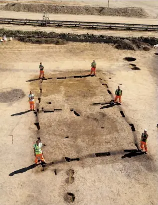  ??  ?? Right: Horton house 2, excavated in 2012