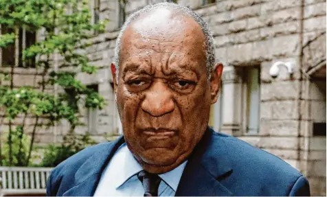  ?? Foto: Gene J. Puskar, dpa ?? US Entertaine­r Bill Cosby auf einem Foto vom 24. Mai. In der „Cosby Show“spielte er das Oberhaupt einer afroamerik­anischen Familie aus der oberen Mittelschi­cht – den sympathisc­hen, verständni­svollen und witzigen Dr. Huxtable.