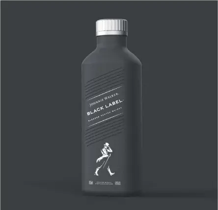  ??  ?? 0 Bottles of Johnnie Walker will look quite different in 2021 thanks to the new, sustainabl­e packaging