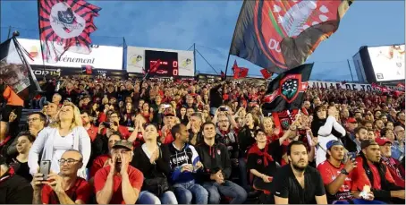  ?? (Photos Patrick Blanchard/Frank Muller) ?? Ce barrage aura été une véritable souffrance à vivre pour les supporters.