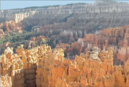  ??  ?? JAGGED BEAUTY: The hoodoos of Bryce Canyon inspire the imaginatio­n, say Joletta Frahm.