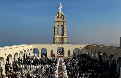  ?? AP ?? Officials, dignitarie­s and religious leaders attend yesterday’s Mass at the Notre Dame de Santa Cruz basilica as part of a beatificat­ion ceremony, in Oran, northweste­rn Algeria.