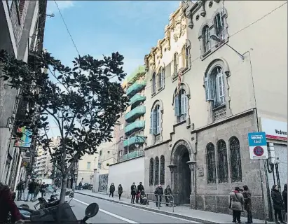  ?? ANA JIMÉNEZ ?? L’escola Vedruna, al carrer Gran de Gràcia de Barcelona, sacsejada per un cas d’abusos a menors