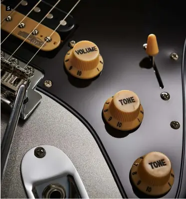  ??  ?? The control functions suit the hot-rod style with tone 1 for the single coils and tone 2 for the humbucker, which can be split via its pull-switch
Yes, we have the ‘wrong’ name on the headstock but Vintage’s long-running outline is very recognisab­le, as is the slightly narrower headstock on the V75. Featured here are Wilkinson’s E-Z-Lok tuners and a Graph Tech NuBone nut 5