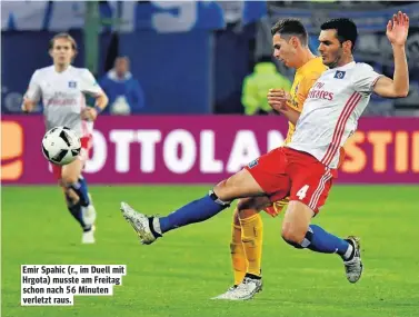  ??  ?? Emir Spahic (r., im Duell mit Hrgota) musste am Freitag schon nach 56 Minuten verletzt raus.