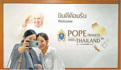  ?? AFP ?? EXPECTATIV­A. Tailandia es un país de mayoría budista, pero muchas escuelas son católicas.