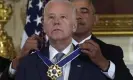  ?? ?? Joe Biden surprised with Presidenti­al Medal of Freedom – video