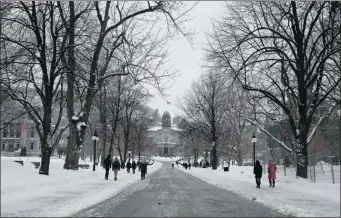  ?? ALLEN MCINNIS/ THE GAZETTE ?? Critics of McGill University’s protocol governing protests said it would limit free speech on campus.