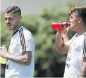  ??  ?? Dos titulares. Icardi y Dybala.