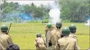  ?? AP FILE ?? Police fire tear gas to disperse protesting farmers in Singur.