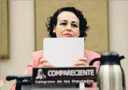  ?? JUAN CARLOS HIDALGO / EFE ?? Magdalena Valerio, ministra de Trabajo, Migracione­s y Seguridad Social, en el Congreso