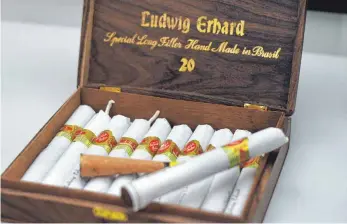  ??  ?? Auch Zigarren der Marke „Ludwig Erhard“gehören zu den deutschen Mythen.