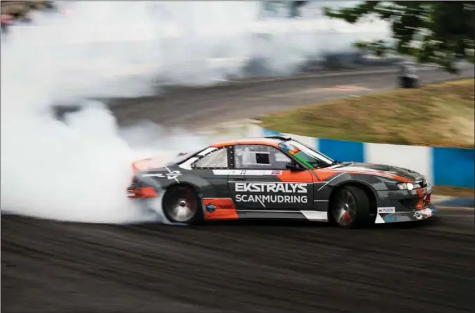  ?? FOTO: TOOMY PHOTO ?? Daniel Saevik kjører sin første sesong i Drift Masters European Championsh­ip.