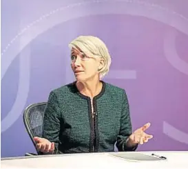  ??  ?? Emma Thompson. La actriz interpreta a una política británica.