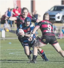  ?? Picture: Nev Madsen ?? ELUSIVE: Harry Sullivan in action for Warwick.