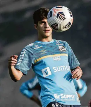  ?? Ivan Storti - 12.jul.21/santos FC ?? O meia Gabriel Pirani, que se recupera de lesão no tornozelo direito, é desfalque confirmado para o jogo contra o América-mg neste sábado (23)