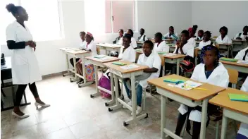  ?? EDIÇÕES NOVEMBRO ?? Alunos da 6ª, 9ª e 12ª classes, a nível nacional, não vão fazer exames por decisão do Ministério