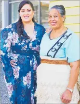  ?? PICTURE / NZ HERALD ?? Tui Emma Gillies and her mother Sulieti Fiema-Burrows, winners of an Art Pasifika Award.