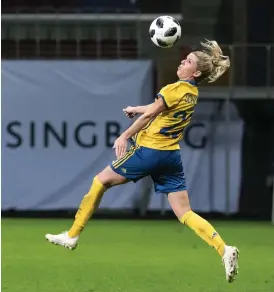  ?? Bild: JOHAN NILSSON ?? SPELADE BRA. Sveriges Olivia Schough under torsdagens landskamp mellan Sverige och Norge på Olympia i Helsingbor­g.