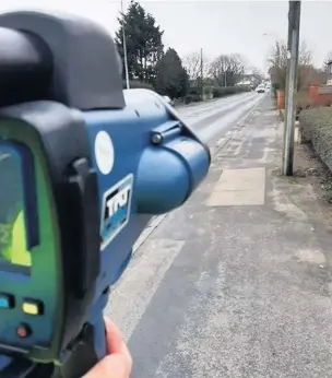  ??  ?? PCSO Barlow was out on Chelford Road with the speed gun