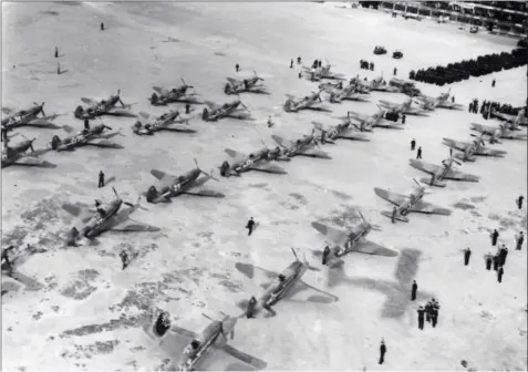  ?? MÉMORIAL NORMANDIE-NIÉMEN ?? Vue aérienne de l’aéroport du Bourget le 20 juin 1945.