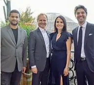Red carpet all’ora dell’aperitivo: trecento ospiti per la serata (con ...
