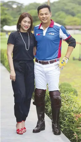  ??  ?? 1-PacMan Partylist Rep. Michael “Mikee” Romero with wife, AirAsia Philippine­s vice chair of the board Sheila Romero, at the Miguel Romero Polo Field in Calatagan, Batangas