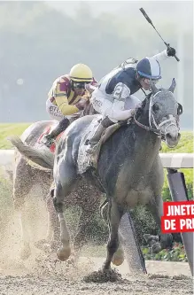  ??  ?? JINETE
DE PRIMERA
José Ortiz, conduciend­o en la recta final y hacia la victoria del pasado Belmont Stakes a Tapwrit, es favorito para ganar el Eclipse al principal jinete del 2017.