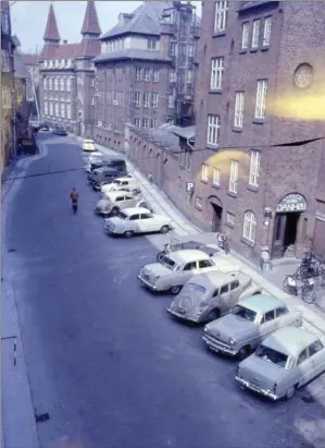  ?? ?? Klosterpor­t fotografer­et i slutningen af 1950’erne. Foto: Stadsingen­iørens Kontor, Aarhus Stadsarkiv