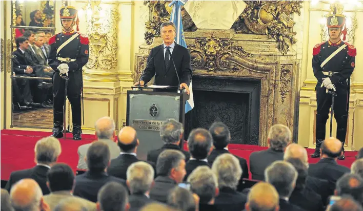  ?? JUAN MANUEL FOGLIA ?? Llamado. Macri habla a empresario­s. Pidió poner el hombro a lo que definió como una transición difícil. Acusó a la oposición de poner trabas y bastardear la política.