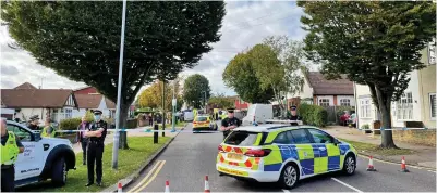  ?? ?? Major incident: The area around the church in Leigh-on-Sea, Essex, was sealed off yesterday