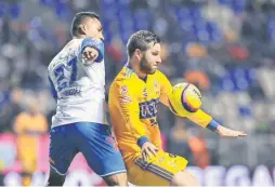  ??  ?? Los felinos del norte iniciaron el torneo con derrota ante La Franja.