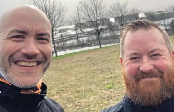  ??  ?? Paul McNicoll and Andy Crichton will walk more than 60 miles from Dundee to Edinburgh to raise funds for Dundee Utd’s legal bill.