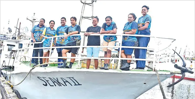  ?? Picture: ATU RASEA ?? The female crew members of the fishing vessel