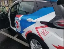  ?? DONNA ROVINS — MEDIANEWS GROUP PHOTO ?? New electric vehicles in use by Domino’s Pizza franchises across the country feature a slogan that reads: “En-Pie-Ronmentall­y Friendly Delivery.”