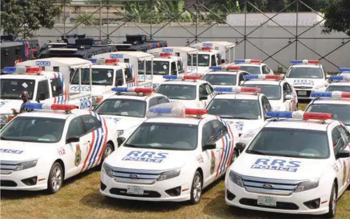  ??  ?? Some of the security vehicles procured by Governor Akinwunmi Ambode to secure Lagos