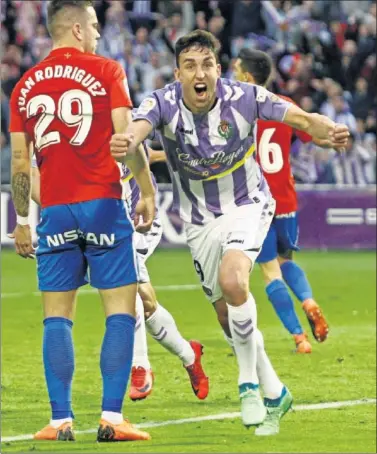  ??  ?? A GANAR. El Valladolid debe salir esta noche en Gijón a ganar el partido.