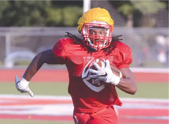  ?? | WORSOM ROBINSON/ FOR THE SUN- TIMES ?? Homewood- Flossmoor junior athlete Justin Hall already has received offers from Iowa State and Northern Illinois, among others.