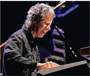  ?? FOTO: LUNA AFREDO/DPA ?? Der amerikanis­che Musiker Chick Corea 2017 bei einem Konzert in Buenos Aires.