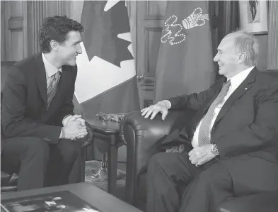  ?? PMO / FILES ?? Prime Minister Justin Trudeau meets with the Aga Khan in Ottawa in 2016. Ethics commission­er Mary Dawson has ruled Trudeau violated the conflict of interest act when he flew on the Aga Khan’s to a vacation that same year.